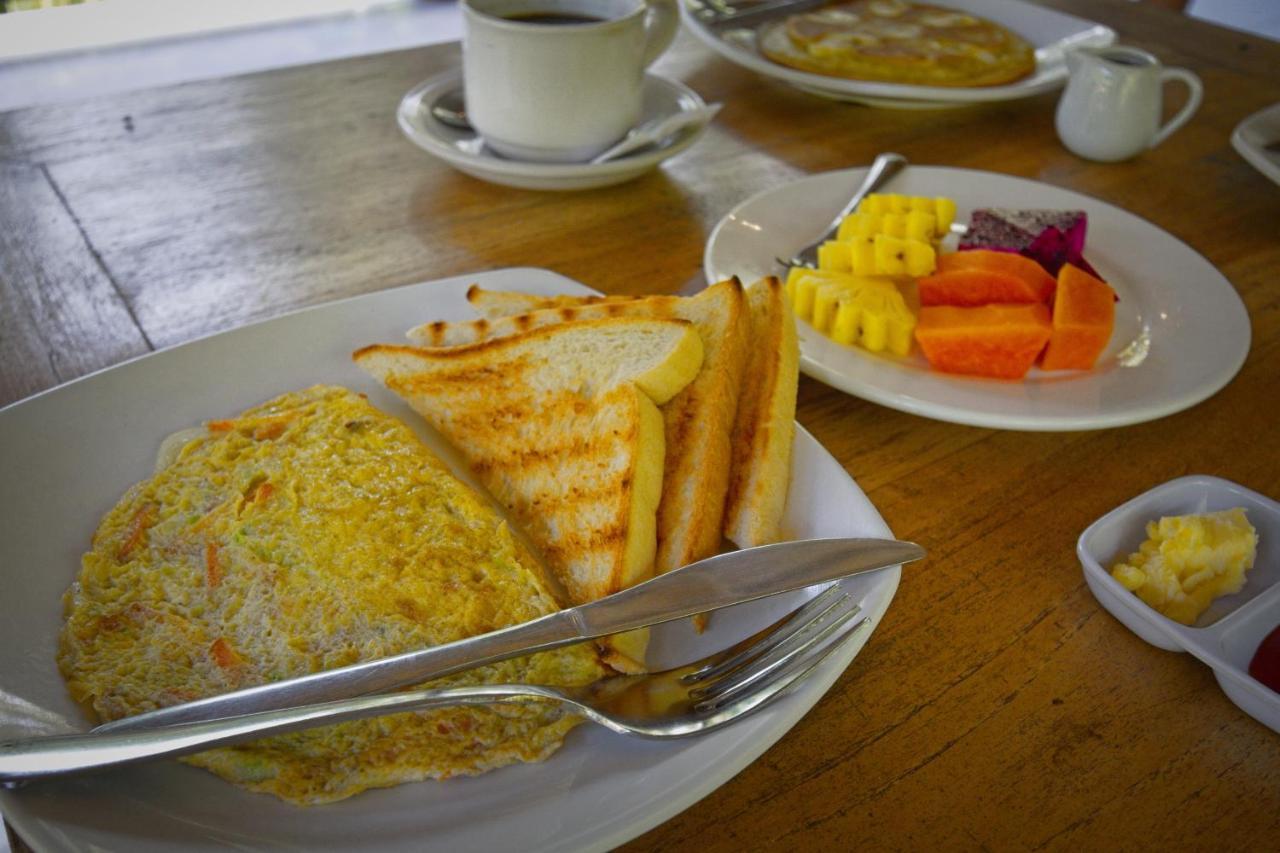 Puri Yalus * Toyapakeh